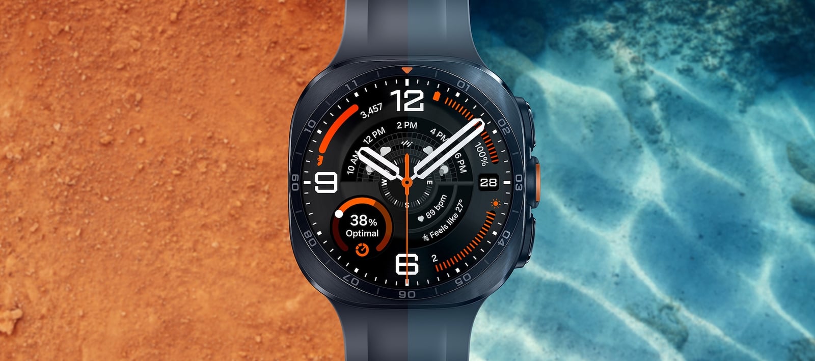 모래와 물 위의 Galaxy Watch Ultra2 밝은 화면