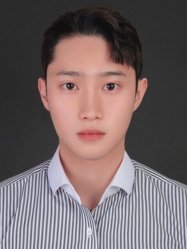 KT스토어 신림본점 박성주 점장